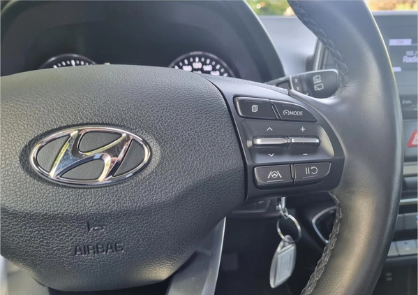 Hyundai I30 cena 64899 przebieg: 54747, rok produkcji 2022 z Białobrzegi małe 211